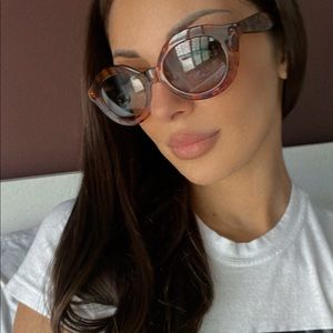 Cynthia Rowley Sunglasses + Case